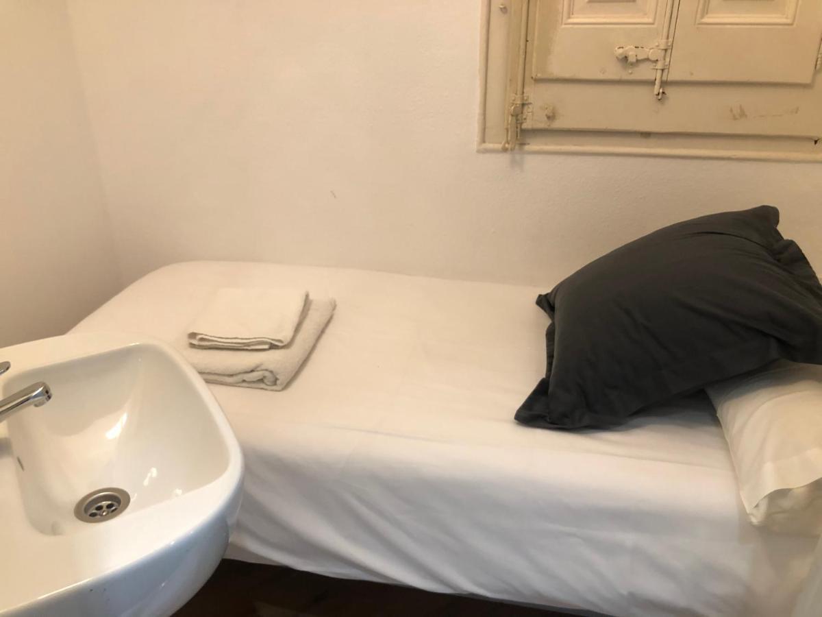 Hostalin Barcelona Diputacion Екстер'єр фото