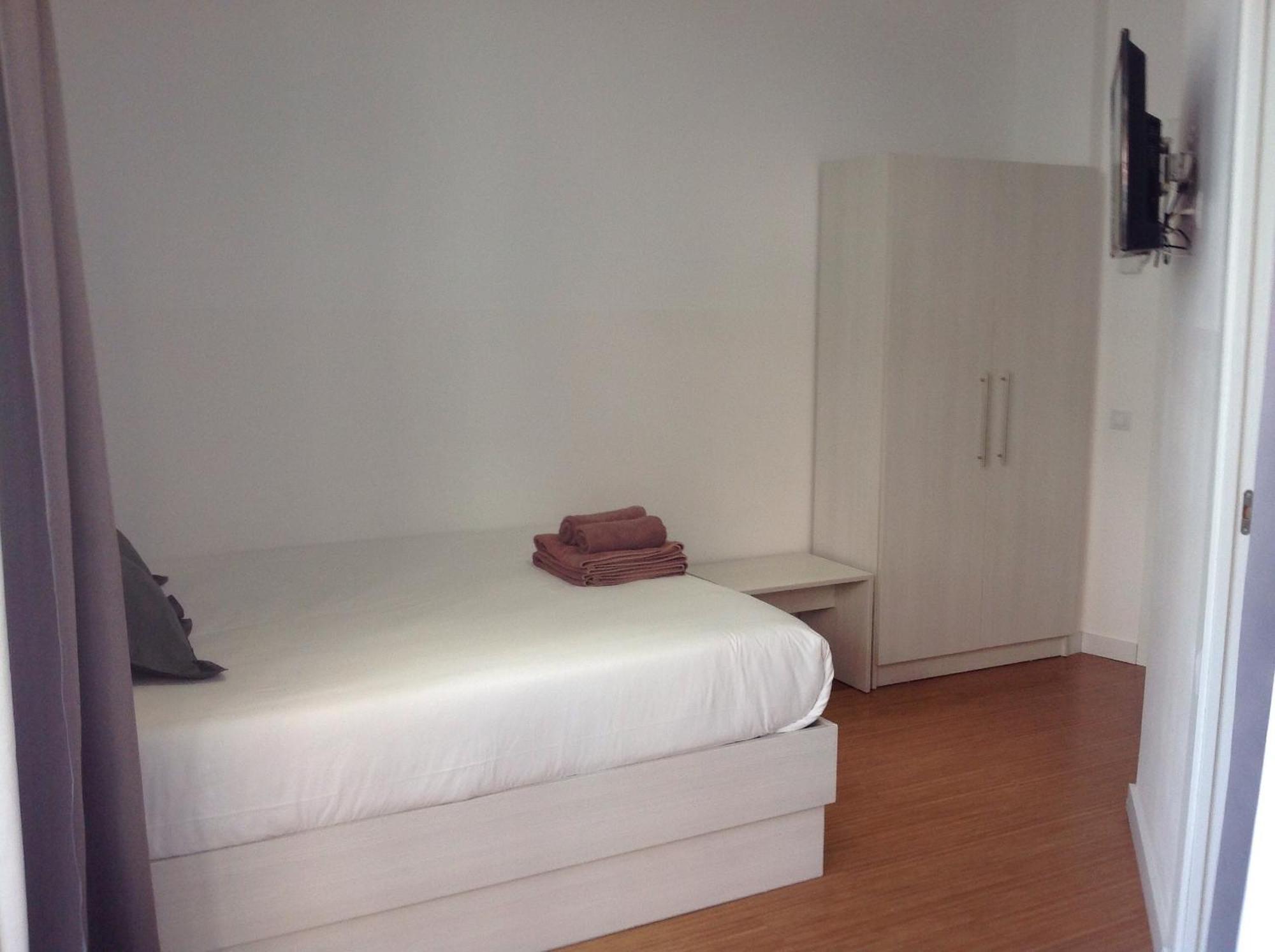 Hostalin Barcelona Diputacion Номер фото